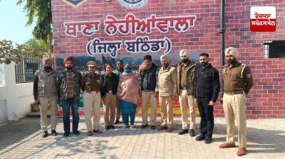 ਪੁਲਿਸ ਮੁਲਜ਼ਮਾਂ ਬਾਰੇ ਜਾਣਕਾਰੀ ਦਿੰਦੇ ਹੋਏ 