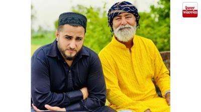 Famous singer Khan Saab suffers a big shock as his father passes away