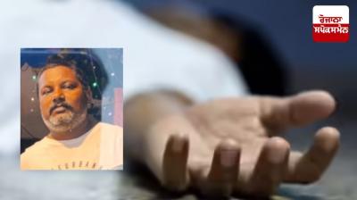 A minor argument during a liquor party turned bloody.