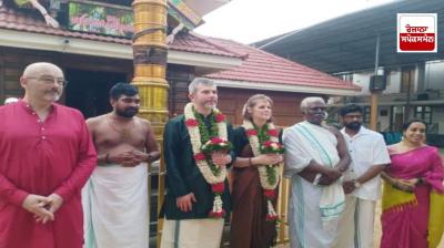 French couple got married in Hindu temple, Muslim performed the bride's dowry