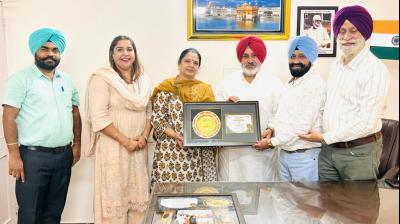 ਪੰਜਾਬ ਨੂੰ A.I.F. ਸਕੀਮ ਤਹਿਤ ਭਾਰਤ ’ਚ "ਬਿਹਤਰੀਨ ਪ੍ਰਦਰਸ਼ਨ ਕਰਨ ਵਾਲਾ ਰਾਜ ਐਵਾਰਡ" ਮਿਲਿਆ