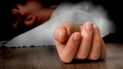 10-year-old dies after falling from roof while flying kite