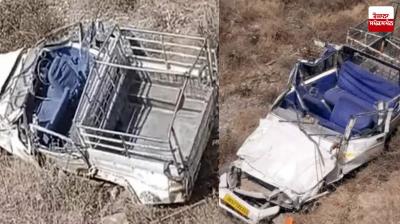 Pickup falls into 300-meter deep gorge in Dehradun