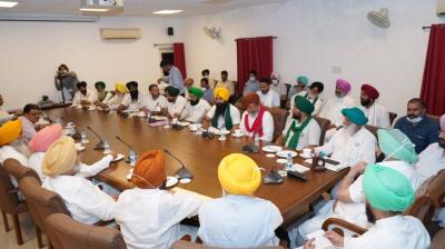 Punjab government has increased the price of sugarcane by Rs 35