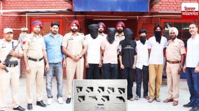3 smugglers arrested with 5 illegal pistols in Jalandhar, 15 live pistols also recovered