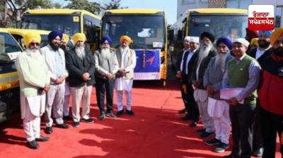 HDFC Bank donates 3 buses and 3 vans for Sri Darbar Sahib