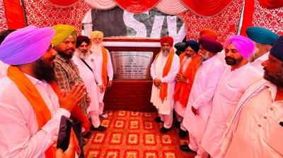 MLA Sarwan Singh Dhun laid the foundation stone for the renovation works of the markets of Halka Khemkaran