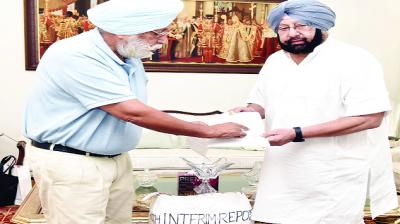 Justice Mehtab Singh Gill submitting his 8th interim report to Chief Minister Capt Amarinder Singh