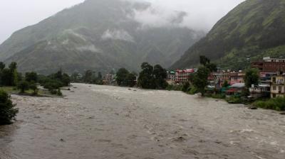 Flash-flood alert in 8 districts: Heavy destruction in the last 24 hours