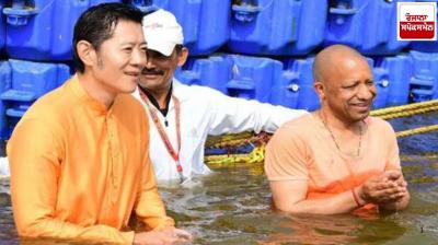 Mahakumbh: Bhutanese King bathes in Sangam with Yogi Adityanath