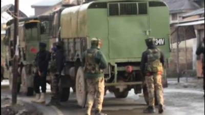 Encounter with terrorists in Pulwama