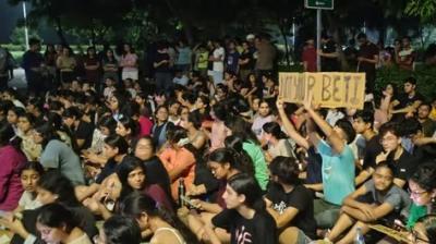 Patiala law university students continue protest against Vice-Chancellor  News  