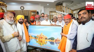 AAP Convener Arvind Kejriwal and  Bhagwant Mann paid obeisance at Sri Harmandir Sahib and Sri Durgiana Temple.