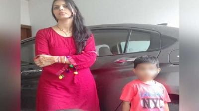 Lady Suicide for Scooty