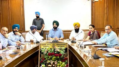  Meeting with mini and big private bus operators by the Minister of Transport