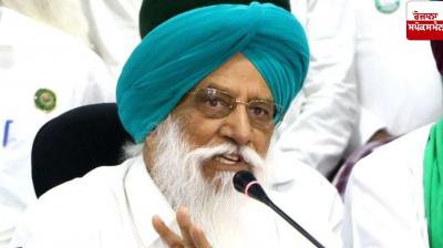 Even the owners of balers used to collect straw have started asking for money from farmers: Balbir Singh Rajewal Even the owners of balers used to collect straw have started asking for money from farmers: Balbir Singh Rajewal