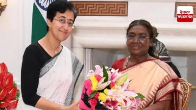 Delhi CM Atishi calls on President  