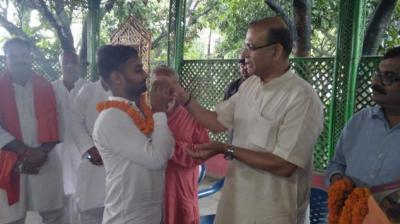  BJP minister Jaiyant Sinha has honored criminals of Mob Lyching