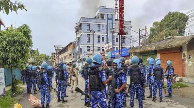 Violence broke out again in Bishnupur of Manipur