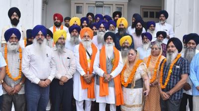 Devotees leave for Pakistan on Maharaja Ranjit Singh's death anniversary