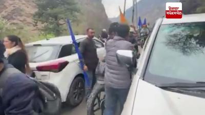 ਹਿਮਾਚਲ ਦੇ ਕੁੱਲੂ ’ਚ ਜ਼ਬਰਦਸਤ ਹੋਇਆ ਹੰਗਾਮਾ
