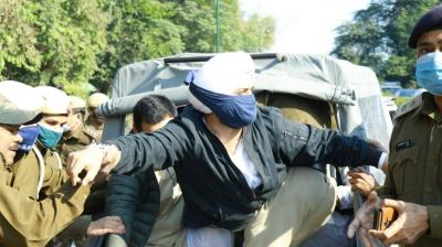 All AAP Punjab leaders and volunteers joined the farmers' struggle without flags and banners