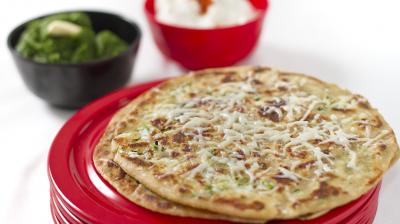 aloo cheese paratha