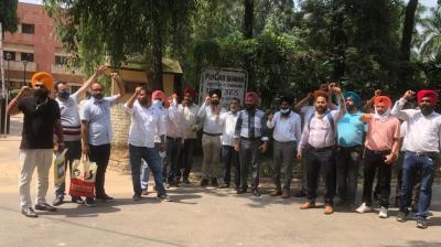 Joint Teacher's Front announces protest