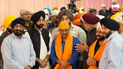 ਅਰਵਿੰਦ ਕੇਜਰੀਵਾਲ ਨੇ ਗੁਰਦੁਆਰਾ ਰਕਾਬਗੰਜ ਸਾਹਿਬ ਟੇਕਿਆ ਮੱਥਾ 
