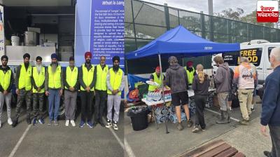 Sikhs organize langar for flood victims in Australia