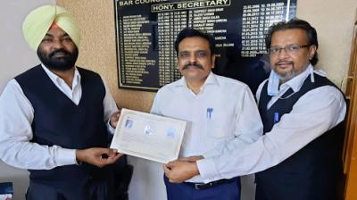 Kunwar Vijay got a license to practice as a lawyer