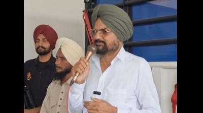 Sidhu Moosewala's father 