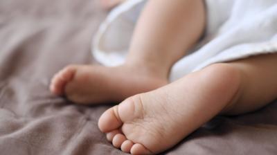 Innocent was crushed in the debris of the wall, died