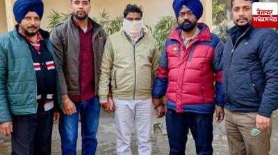 Vigilance arrests Municipal Corporation's Lambardar on charges of taking monthly bribe from sanitation worker