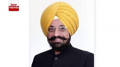 : ਉੱਘੇ ਸਿੱਖਿਆ ਸ਼ਾਸਤਰੀ ਅਤੇ ਗੁਰੂ ਨਾਨਕ ਦੇਵ ਯੂਨੀਵਰਸਿਟੀ ਅੰਮ੍ਰਿਤਸਰ ਦੇ ਵਾਈਸ ਚਾਂਸਲਰ ਡਾ. ਕਰਮਜੀਤ ਸਿੰਘ