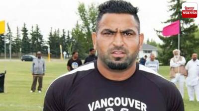 Police present Sukhmeet Deputy and Nangal Ambia murder accused shooter Puneet in court