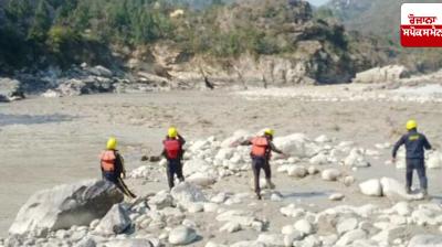 Uttarakhand: A body was recovered in flood-affected Dharli.