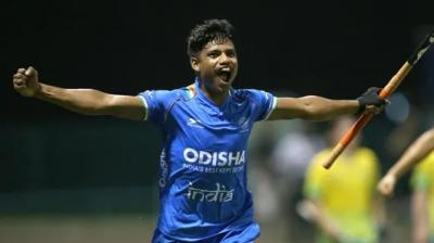  India won the third Sultan of Johor Cup title by defeating Australia 5-4 in the hockey-shootout.