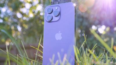 New Year offer on Apple iPhone 14 Plus