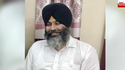 Shiromani Gurdwara Parbandhak Committee treasurer Tarsem Singh jumped into the canal