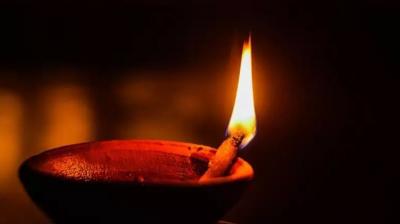 viral video young man fire mouth narendra modi 9 pm ujjain mp 