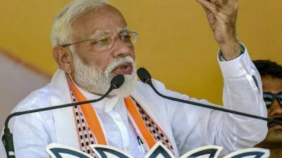 Modi blames Congress and Nehru for 1954 kumbh stampede