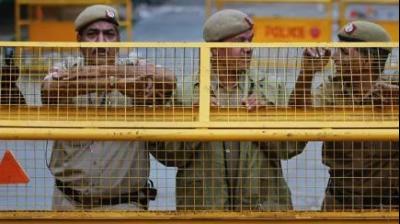 Delhi Police Sub Inspector death in Shahdara home ministry