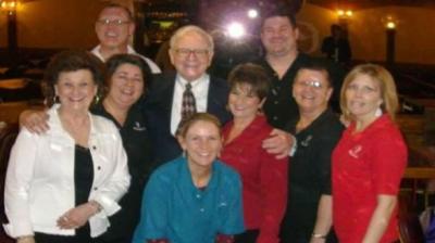 Omaha waitress served Warren Buffett