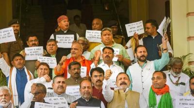  BJP MLAs create ruckus in Bihar Assembly over arrest of Galwan martyr’s father 