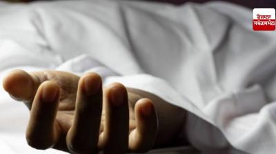 Couple commits suicide after killing 2 children in Hyderabad News
