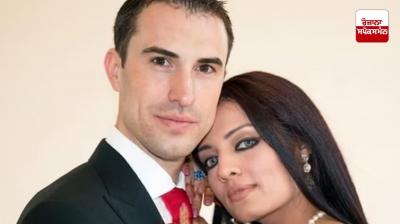 Bollywood actress Celina Jaitley files domestic violence case against her husband Haag