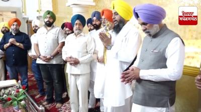 ਗੁਰਦੁਆਰਾ ਚੋਣ ਕਮਿਸ਼ਨ ਨੇ ਸਿੰਘ ਸਭਾਵਾਂ ਦੇ ਲਾਟਰੀ ਡਰਾਅ ’ਚ ਕਸ਼ਮੀਰ ਸਿੰਘ ਤੇ ਮਲਕੀਤ ਸਿੰਘ ਨੂੰ ਮਾਨਤਾ ਦਿੱਤੀ, ਚੁਕਾਈ ਸਹੁੰ 