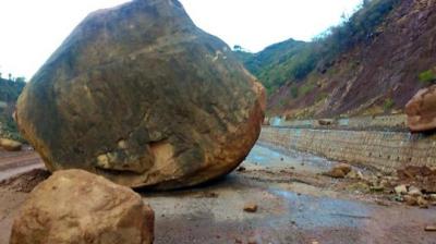 Jammu-Srinagar national highway blocked (File Photo)
