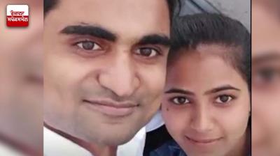 The lover escaped after murdering the girl in the hotel room